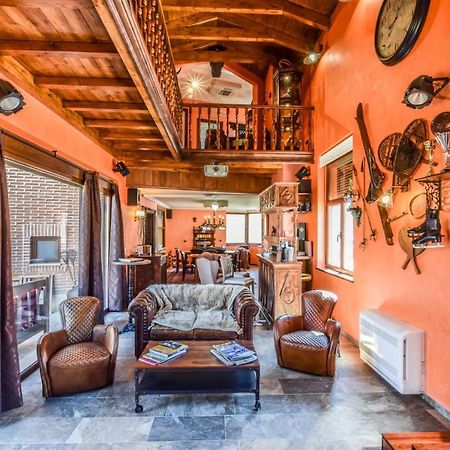 Casa Del Trotamundos Guest House Villamayor de Campos ภายนอก รูปภาพ