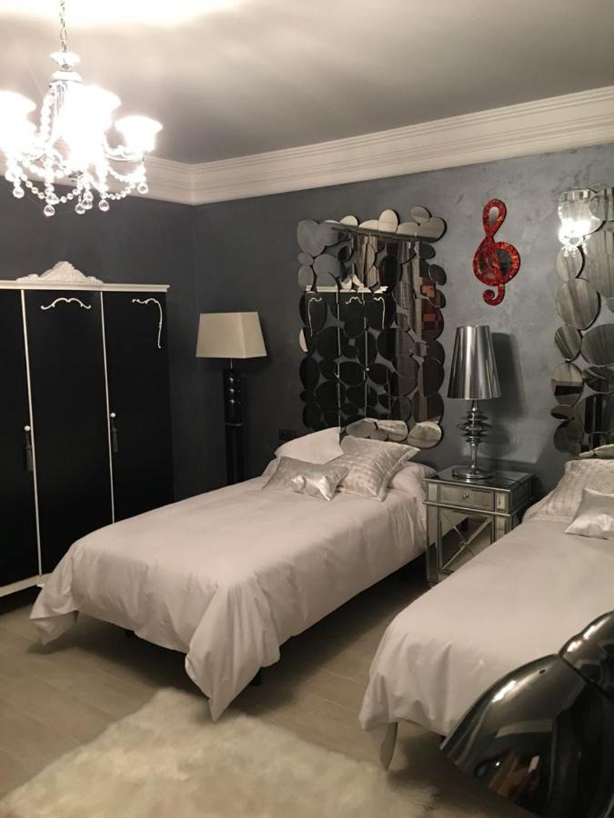 Casa Del Trotamundos Guest House Villamayor de Campos ภายนอก รูปภาพ
