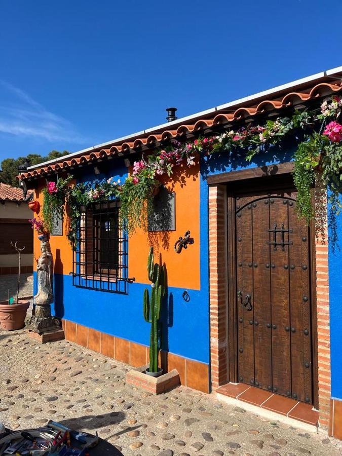 Casa Del Trotamundos Guest House Villamayor de Campos ภายนอก รูปภาพ